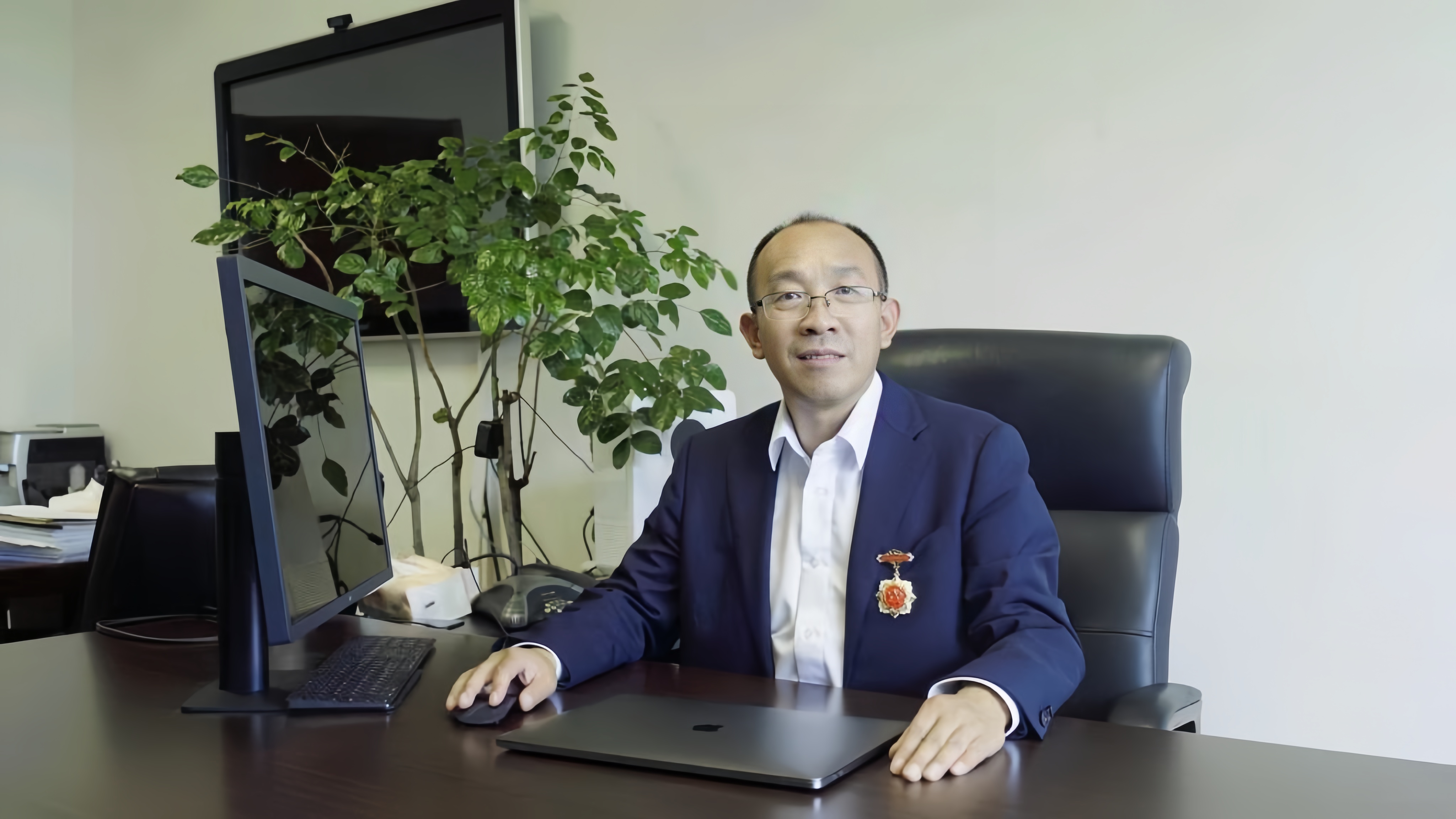 德赢AC米兰官网创新论坛第一千四百八十五讲：金属-有机限域结构可控组装与拟酶催化