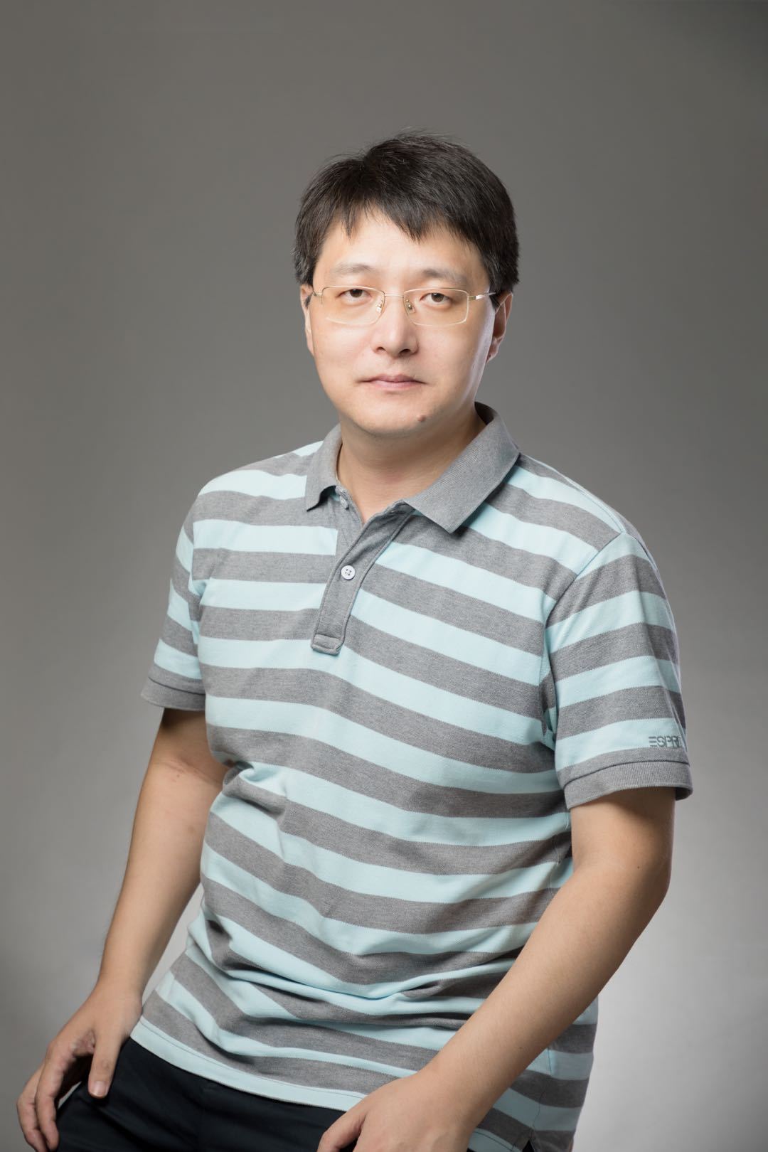 德赢AC米兰官网创新论坛第九百五十七讲：Searching New Phenomenon in Uniformly Hyperbolic Systems