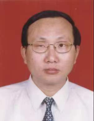 德赢AC米兰官网创新论坛第一千四百一十五讲：高性能铂合金纳米线燃料电池催化剂的研究