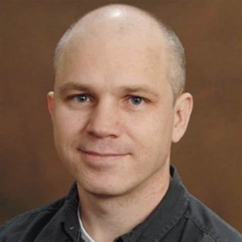 德赢AC米兰官网创新论坛第一千四百八十二讲：Optimizing Detection and Treatment of Harmful Brain Activity in Patients with Critical Illness
