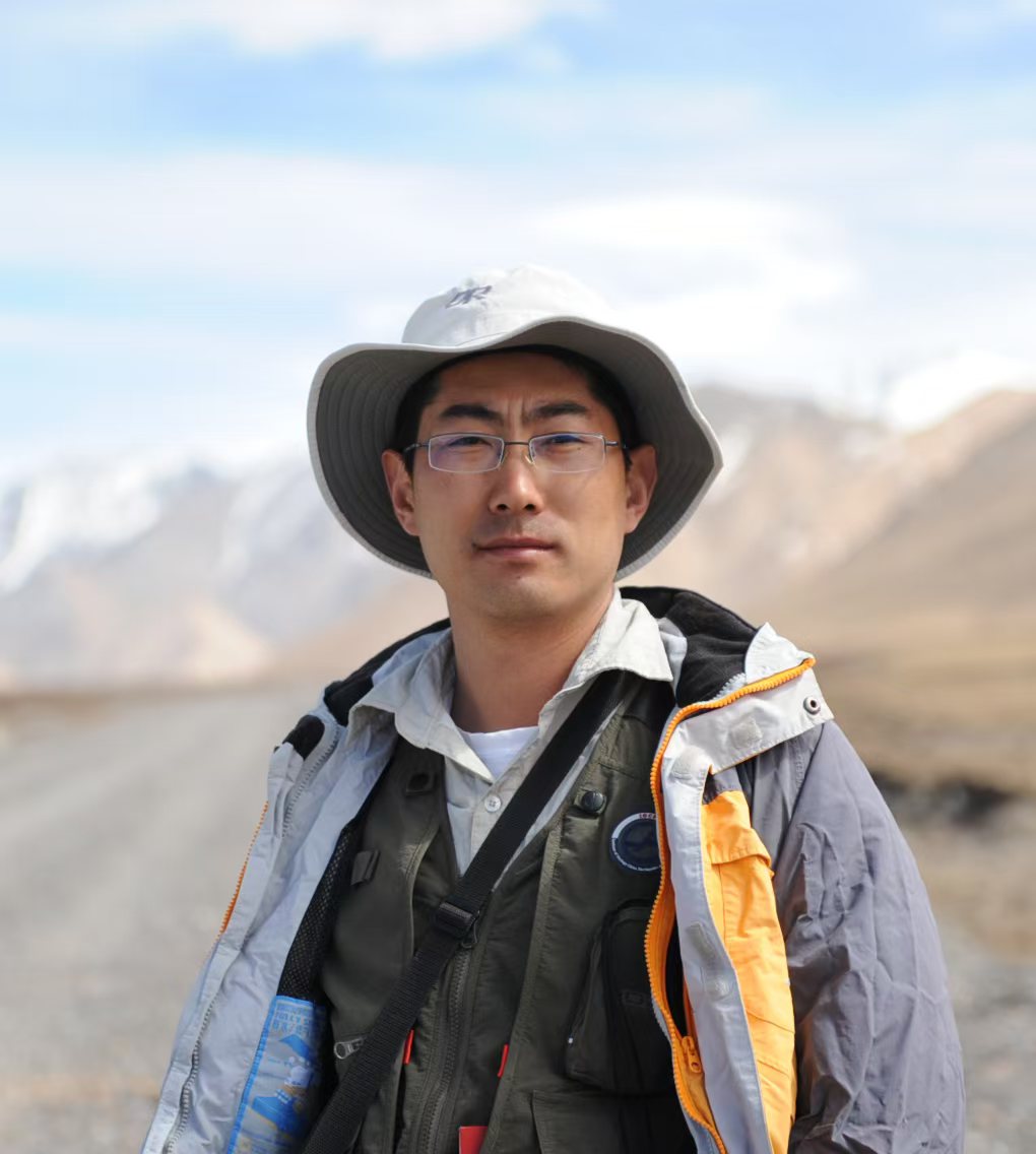 德赢AC米兰官网创新论坛第一千九百三十九讲：青藏高原东缘低起伏高原面多阶段多成因演化过程